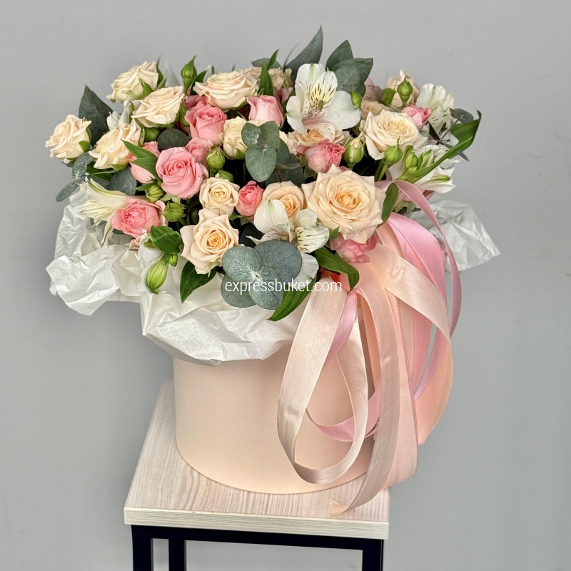 Цветы в коробке 1057