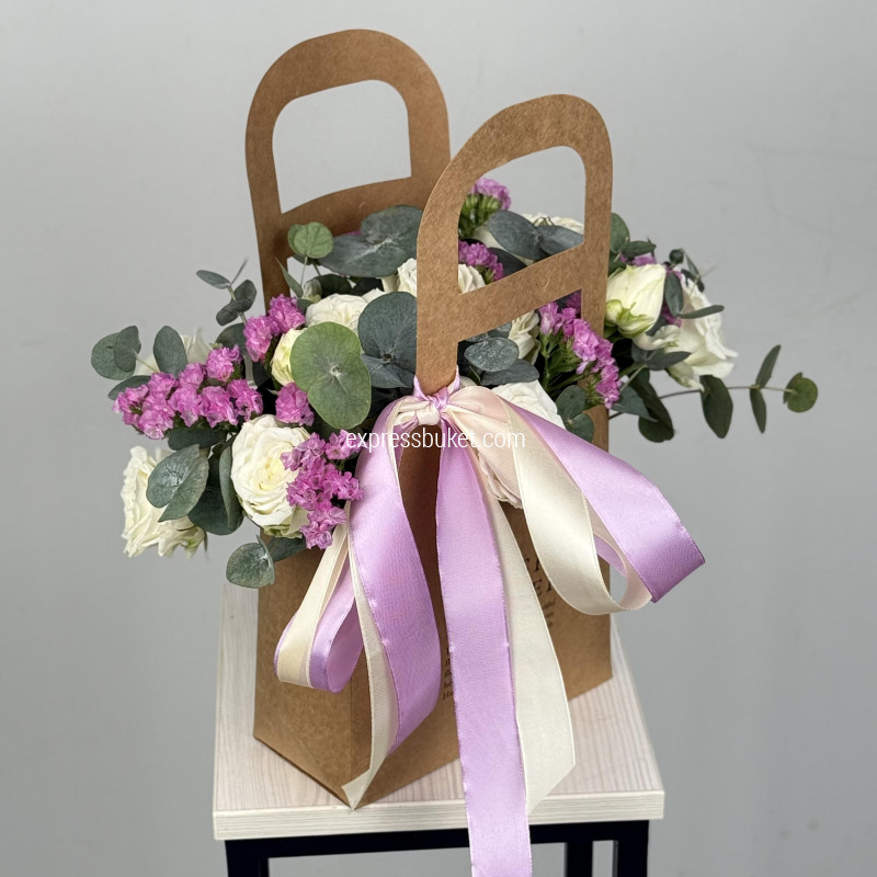 Цветы в коробке 1058