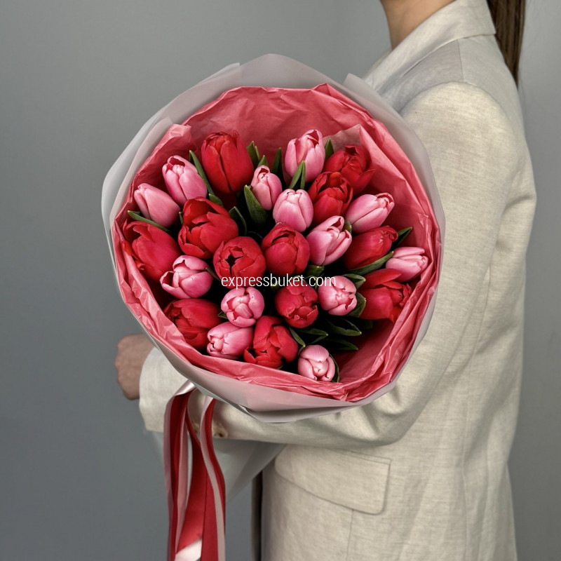 Микс розово-красных тюльпанов, 25 шт