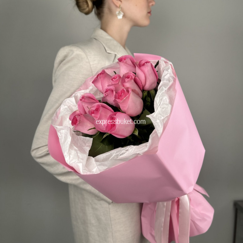 Букет из 11 розовых роз